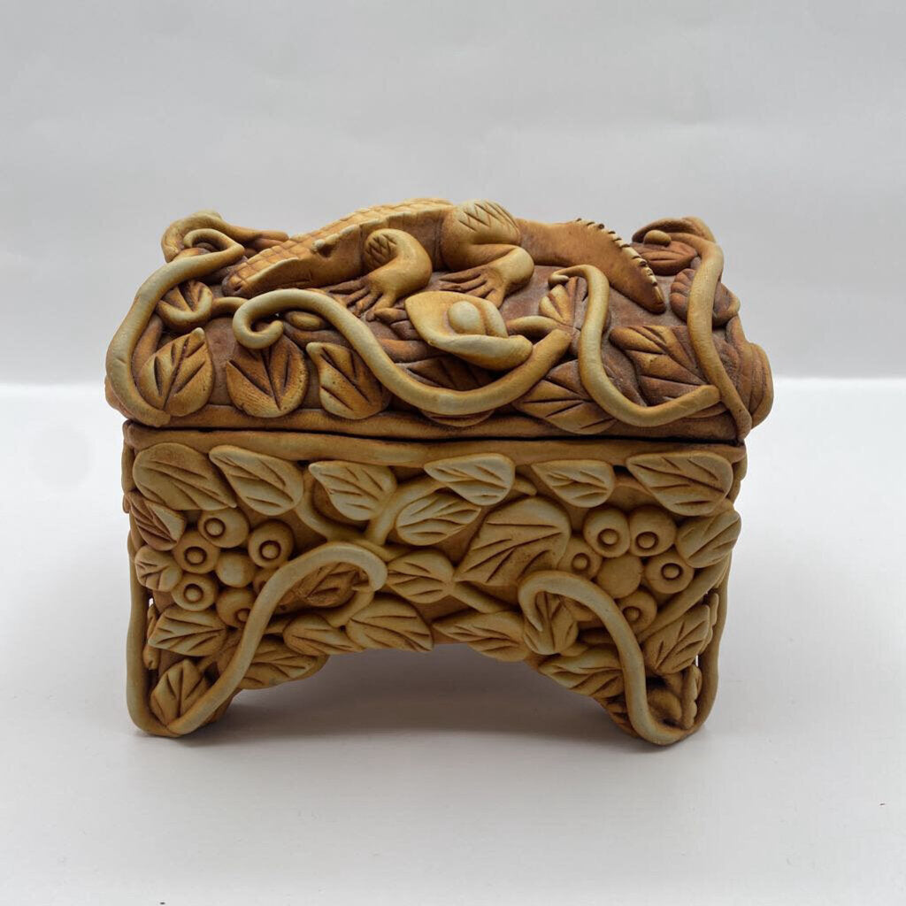 Chagres River Art | Honduran Alligator Box
