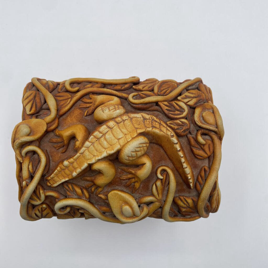 Chagres River Art | Honduran Alligator Box