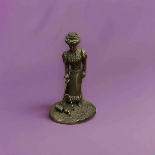 Vintage Bayside Curiosities | The Franklin Mint Pewter Figurine