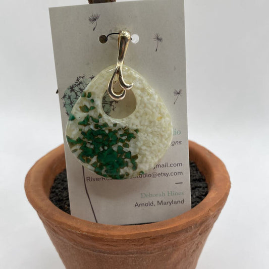 River Rock Glass Studio | Vanilla w/ Green Jade Pendant